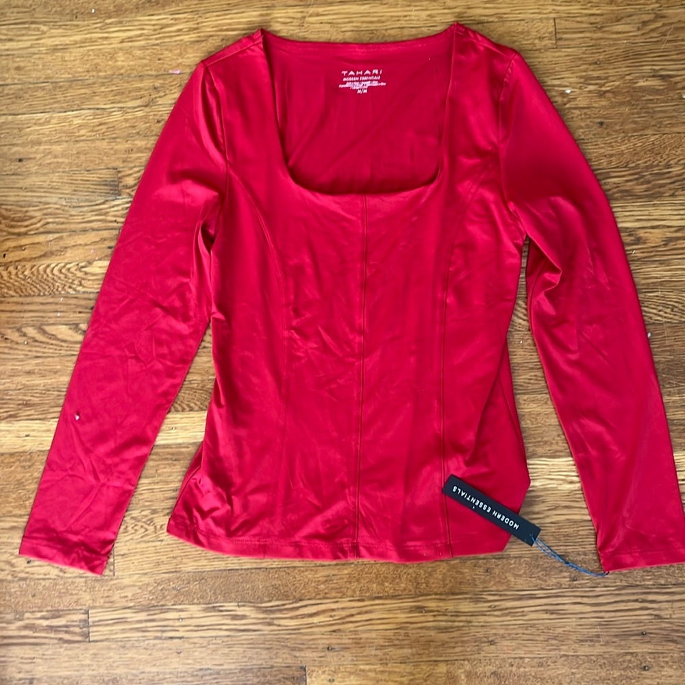 NWT red tahari long sleeved shirt
